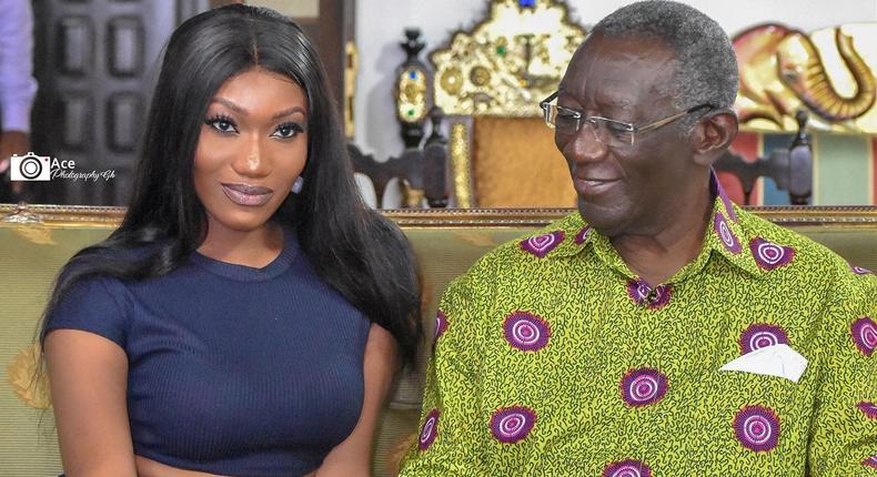 Wendy Shay and Ex-President Kufuor  (Photo Credit: Ace Photography/Instagram @wendyshayofficial)