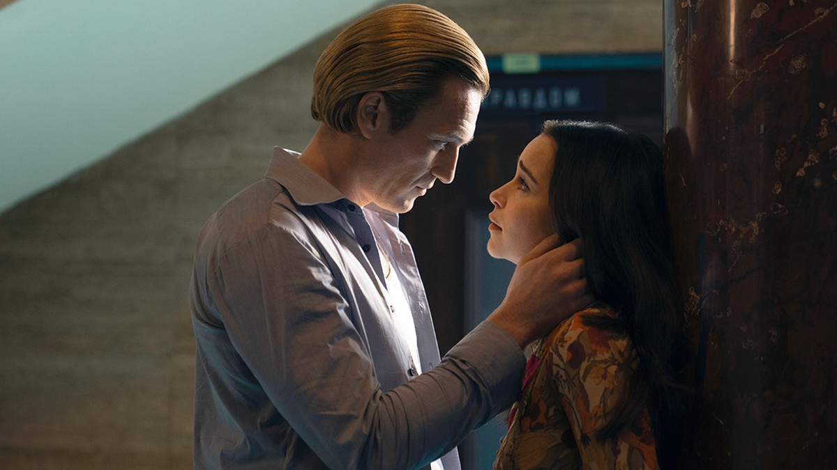 "PONIES", odcinek 6.