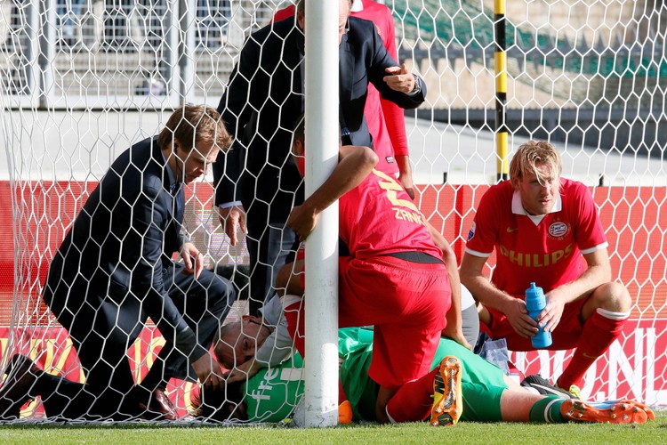Wstrząs mózgu i stłuczone biodro. Tytoń pozostaje w szpitalu