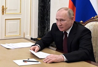 Putin: Ukraina powinna uznać referendum na Krymie, nie może wejść do NATO