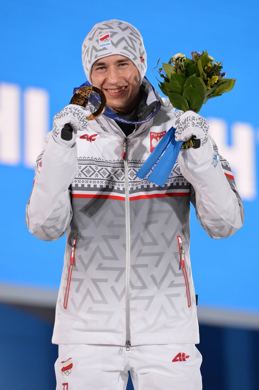 Stoch nie zna polskiego hymnu!!