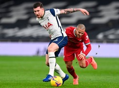 Liverpool przerwał strzelecką niemoc. Tottenham pokonany w hicie kolejki
