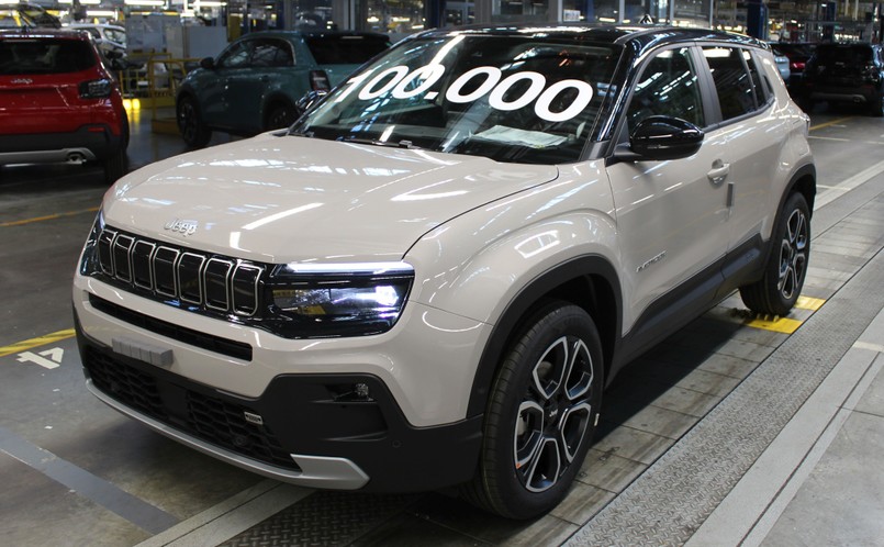 Jeep Avenger e-hybrid