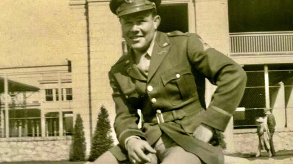 Kapitan Jack C. Lee, 1942 r.