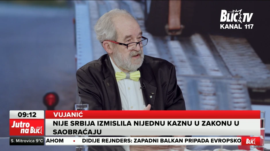 prof. Milan Vujanić