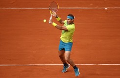 Nadal po pięciosetowym boju w ćwierćfinale French Open. Teraz hit z Djokovicem