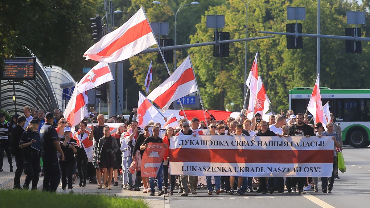 Białystok: ulicami miasta przeszedł marsz solidarności z Białorusią