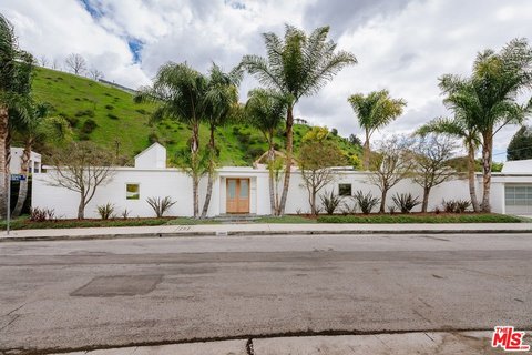 Beverly Hills Taylor Swift Home