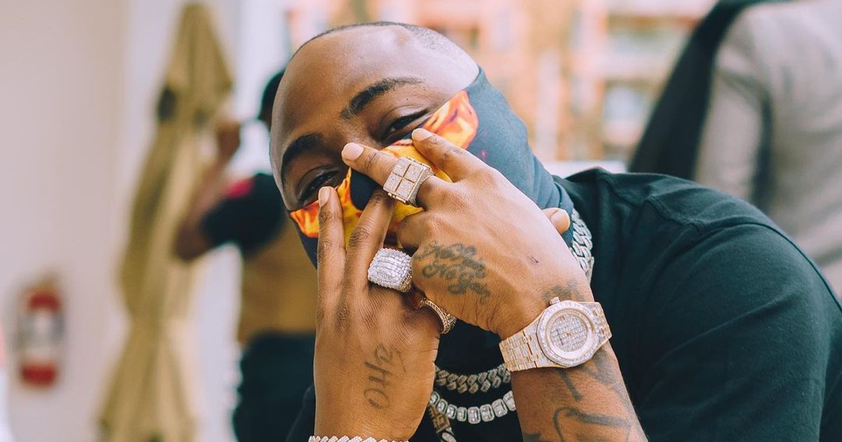 Davido donates entire N200M realised after sharing account details on Twitter to orphanages across Nigeria - Vimarsana News