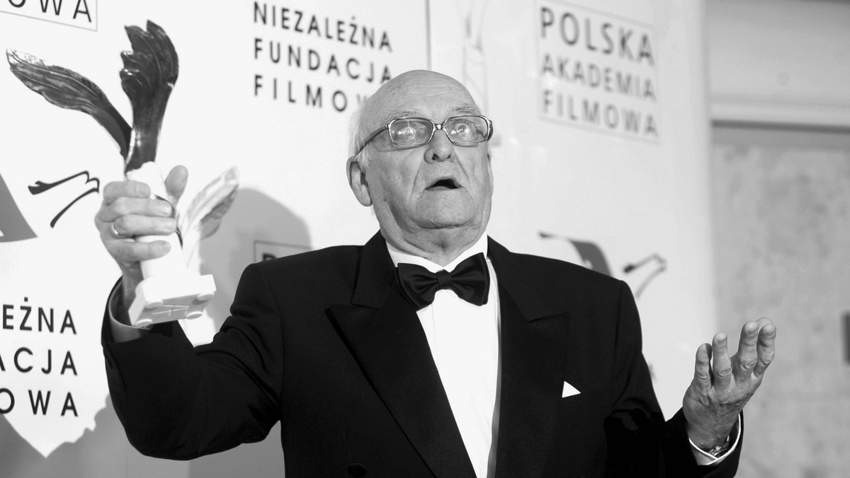 Jutro na Cmentarzu Wojskowym na Powązkach odbędzie się pogrzeb jednego z najwybitniejszych polskich operatorów filmowych Witolda Sobocińskiego, zmarłego w wieku 89 lat.
