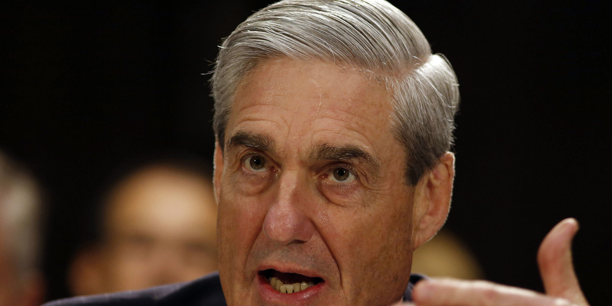 'Both sides are preparing for a possible showdown': Mueller is delving into Trump's pardon power