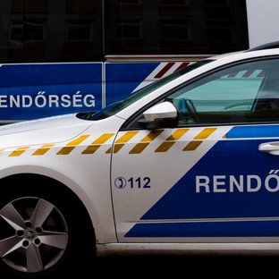 Rendőrök mentették meg egy sofőr életét