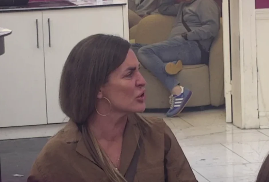 Kačavenda jeca u programu uživo, Janjuš je vređa najstrašnije, ona se slomila:"Smećarko jedna"