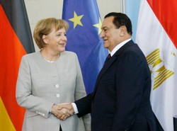 Niemiecka kanclerz przygarnie prezydenta Egiptu?