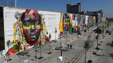 Gigantyczne murale Eduardo Kobry w Rio