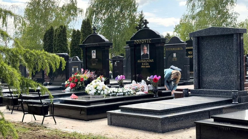 Suzana Jovanović na groblju