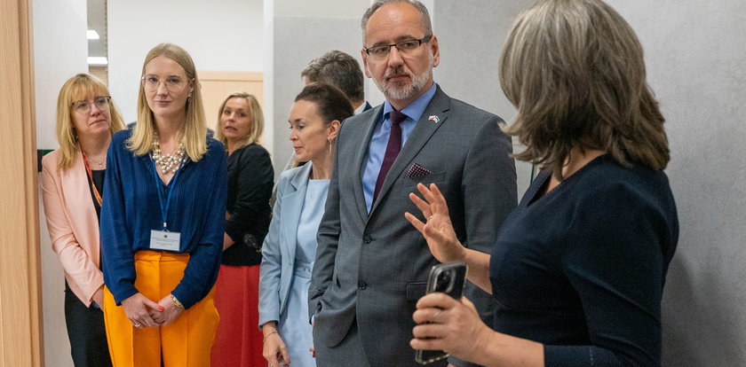 Minister zdrowia odwiedził Łódź. Adam Niedzielski pod wrażeniem nowego centrum psychiatrii dziecięcej