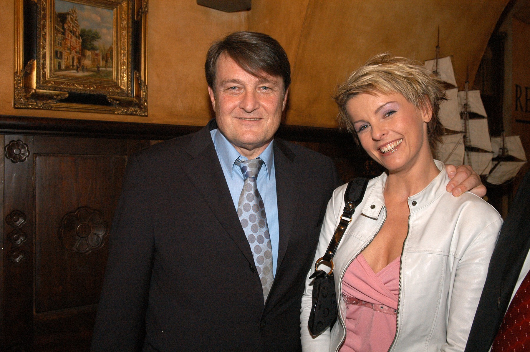 Český hudobník a skladateľ Ladislav Štaidl († 75) a Iveta Bartošová (†48).