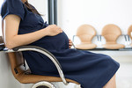 Ginekolog: zmuszanie matki do bycia inkubatorem dla trupa jest nieludzkie