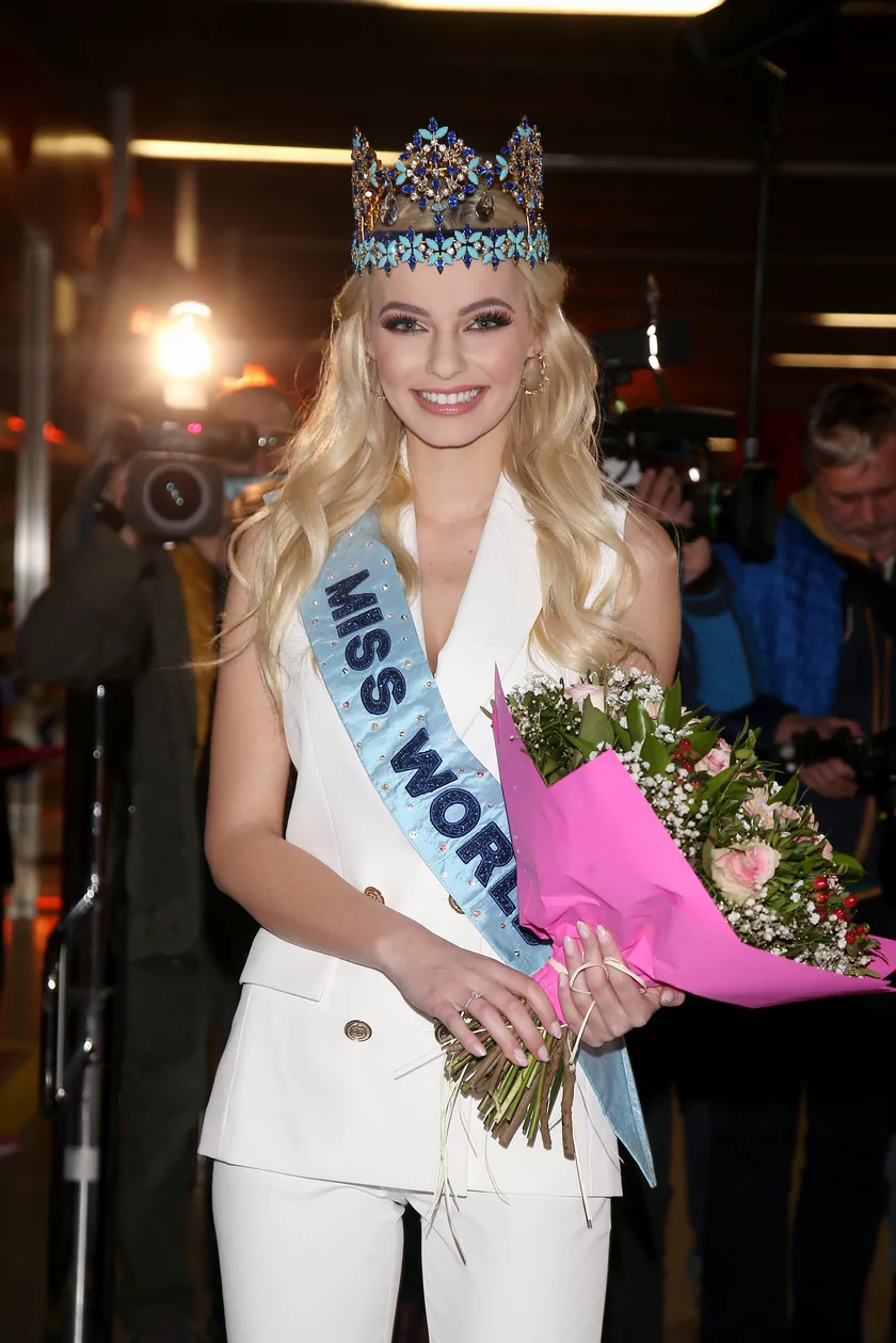 ♔ The Official Thread Of Miss World 2021 ® Karolina Bielawska of Poland ♔ - Page 2 EoEk9kuTURBXy84MWYyZWM2My03NWRmLTQxZmYtODQ4MC1mYjRkMDZjMTQ3ZGYuanBlZ5GTAs0DSM0E64KhMAWhMQE