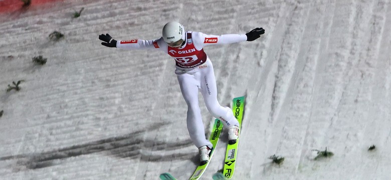 Tomasiak w Wiśle osiągnął największy sukces w karierze. Prevc liderem Pucharu Świata