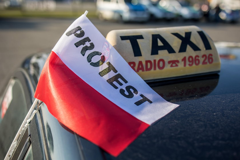 Protest taksówkarzy w największych miastach Polski