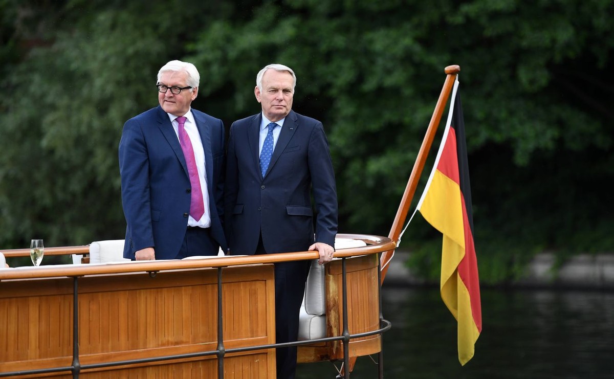 Frank-Walter Steinmeier i Jean-Marc Ayrault