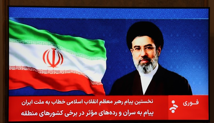 Nowy przywódca Iranu grozi światu. Mówi o nacisku na wroga"