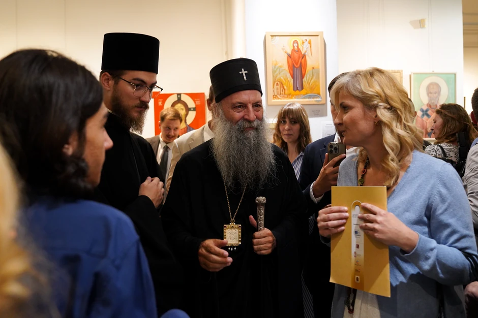 Patrijarh Porfirije otvorio izložbu "Svetlost Logosa" u Galeriji Kolarca