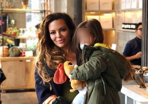 Nikolina Pišek sa ćerkom