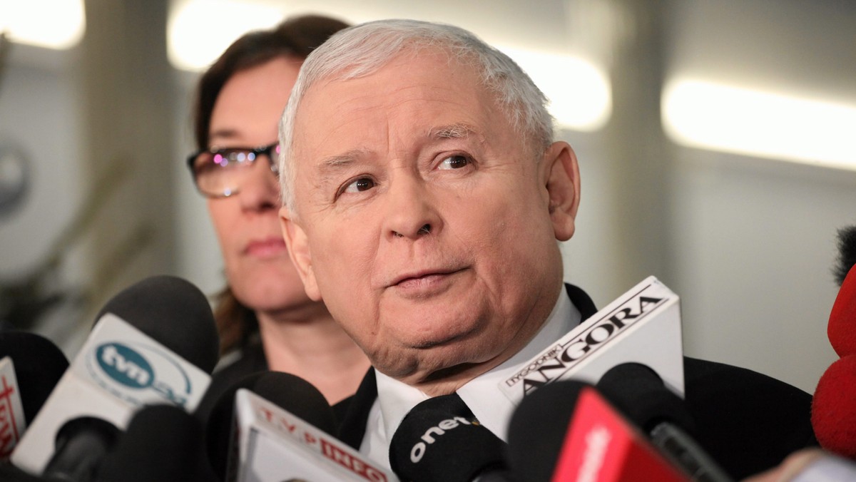 Sprawa zaangażowania się szefa Rady Europejskiej Donalda Tuska w działania PO jest argumentem przeciwko tej kandydaturze – podkreśla Jarosław Kaczyński w wywiadzie dla "Gazety Polskiej". Według lidera PiS Tusk otwarcie łamie zasadę neutralności.