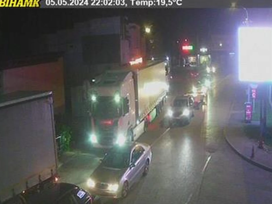 Bosanska Gradiška, izlaz iz Hrvatske u BiH