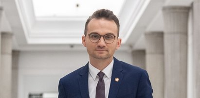 Poseł stosuje sondę dojelitową. Odpowiedział na słowa Kaczyńskiego o torturach