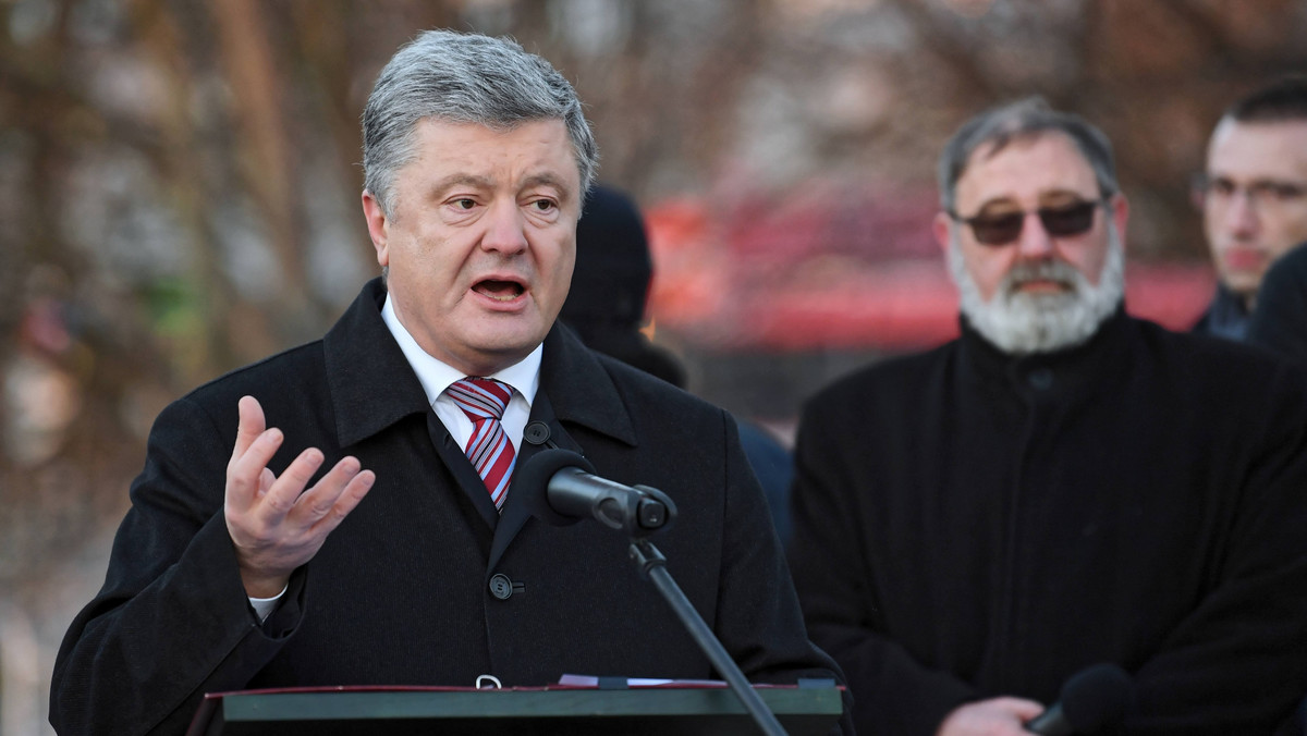 Prezydent Ukrainy Petro Poroszenko zgodził się na warunek swojego rywala, komika Wołodymyra Zełenskiego, by odbyć debatę przed drugą turą wyborów prezydenckich na Stadionie Olimpijskim w Kijowie.