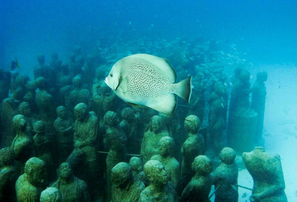 Mexico, ISLA MUJERES, :rel:d:bm:GF2E6CD04TE01