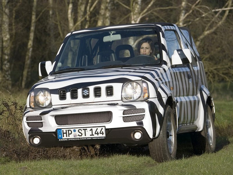 Suzuki Jimny – zebra to czy wojak