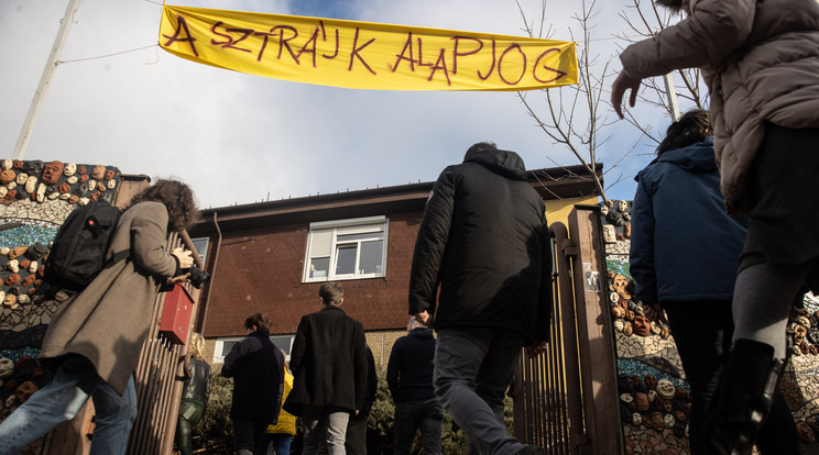 Az érdekvédők országos sztrájknapot hirdettek/Fotó:Zsolnai Péter 