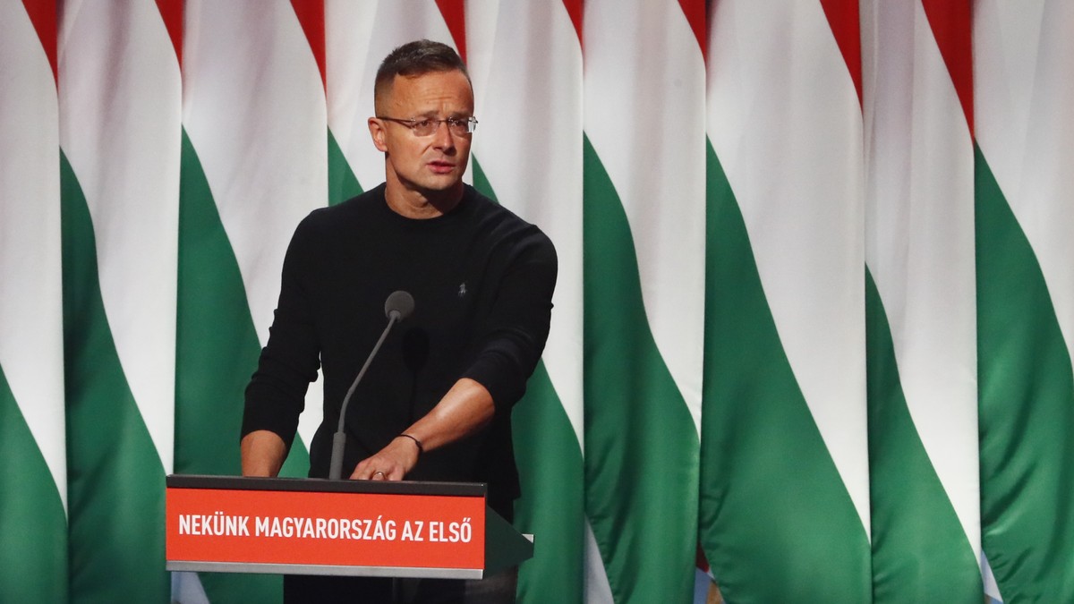 Szijjártó Péter fontos dolgot közölt a paksi atomerőműről: telefonon egyeztetett a Roszatom vezérigazgatójával