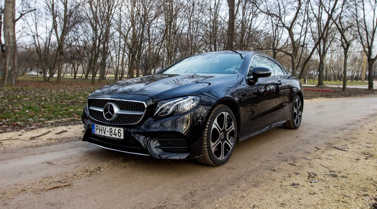 Mercedes E400 Coupé 