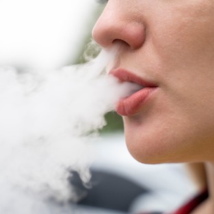 Szigorítást sürgetnek az e-cigaretták és nikotintermékek kapcsán
