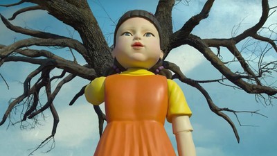 Giant Doll Squid Game