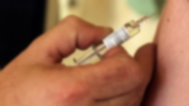Szczepionka przeciwko "świńskiej grypie" była testowana na Polakach