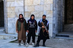 Zamknięte winnice, zniszczone instrumenty muzyczne... Ministerstwo Cnoty chwali się sukcesami