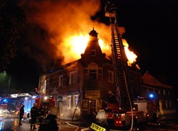 Tragedia w Swarzędzu: Spłonęli we śnie