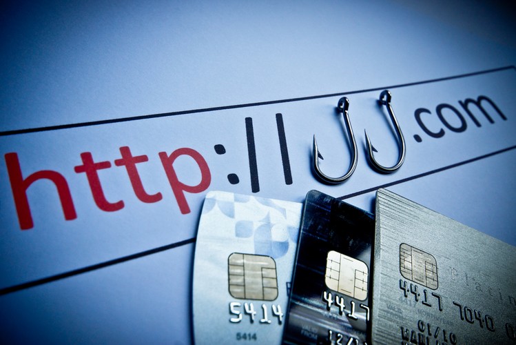 <strong>Jak wyłapać fałszywego e-maila? </strong><br /><br />

Jak działa phishing i jak go uniknąć? Istnieje wiele wskaźników nieuczciwych e-maili: <br /><br />