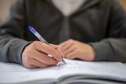 Tylko 20 proc. Polaków zda ten test z ortografii bezbłędnie. Dasz radę trafić 10/10?