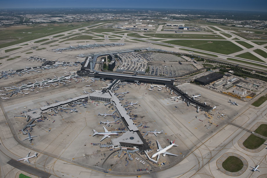 Lotnisko Chicago O'Hare to jeden z największych portów lotniczych w Ameryce Północnej. 