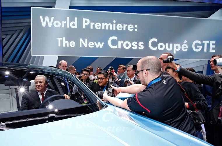 Volkswagen Cross Coupe GTE