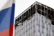 Uszkodzony budynek po ataku ukraińskiego drona w Moskwie. 24 lipca 2023 r.