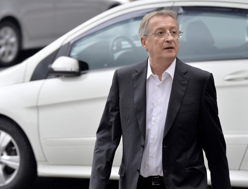 Država je procenjeno rudno bogatstvo od tri milijarde evra prodala Bogićeviću za 100 miliona evra. Prilikom određivanja cene nije procenjena i vrednost rudnih rezervi